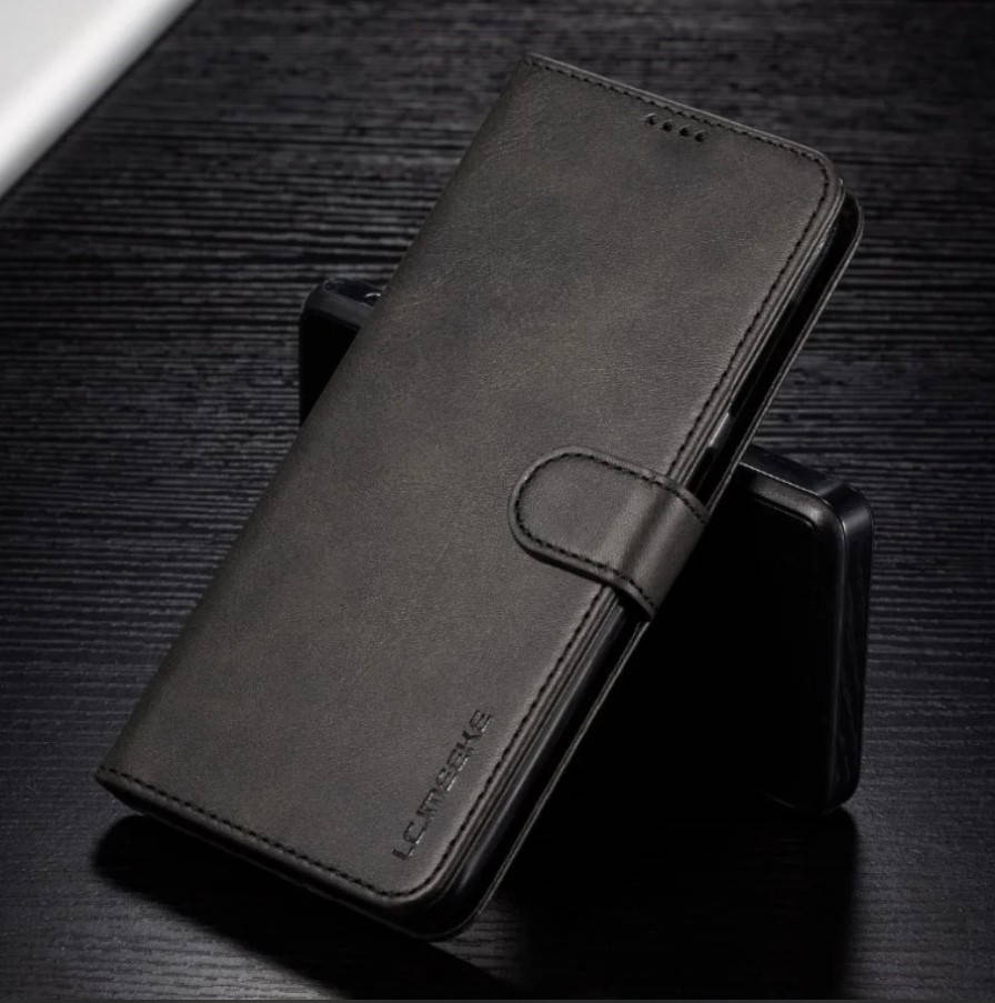 Кожаный чехол книжка IMEEKE для Samsung Galaxy S21 G991 с визитницей (Разные цвета) Черный
Кожаный чехол книжка IMEEKE для Samsung Galaxy S21 G991 с визитницей (Разные цвета) Черный