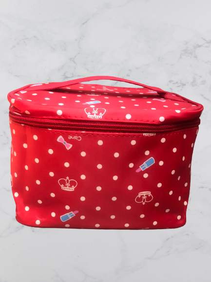 Органайзер - косметичка дорожная. Красный с помадой
Органайзер - косметичка дорожная. Красный с помадой