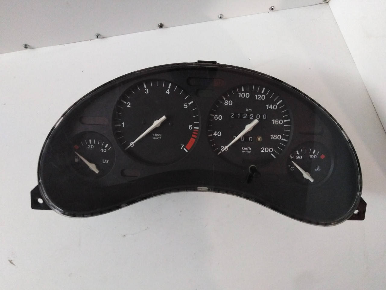 Щиток, панель приборов Opel Combo B, Corsa B, Опель Комбо Б, Корса Б с тахометром. 90386323, 81117761.
Щиток, панель приборов Opel Combo B, Corsa B, Опель Комбо Б, Корса Б с тахометром. 90386323, 81117761.