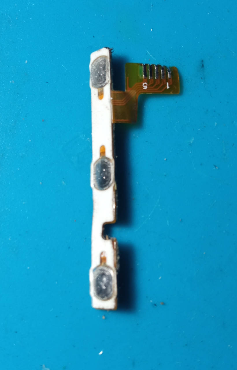 Разборка Средняя часть Ergo B501 Maximum или шлейф кнопок
Разборка Средняя часть Ergo B501 Maximum или шлейф кнопок