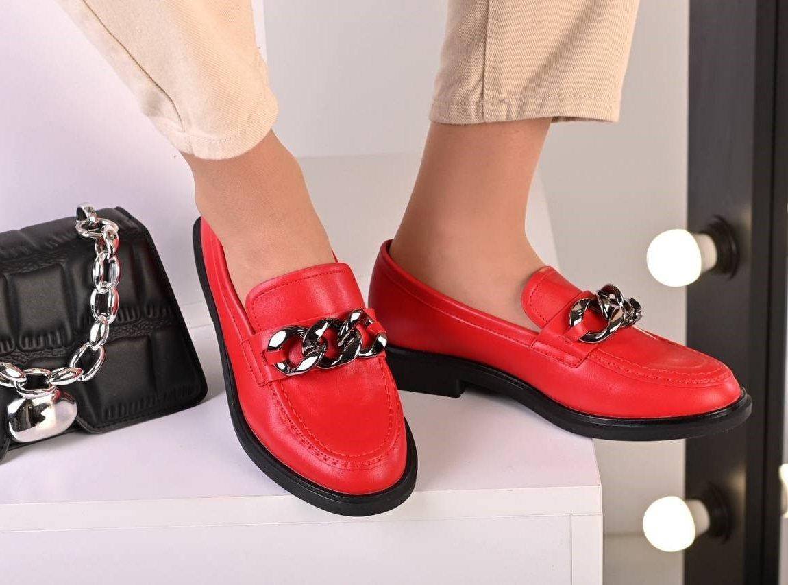 Туфли лоферы женские красные Т1472 41, Красный
Туфли лоферы женские красные Т1472 41, Красный