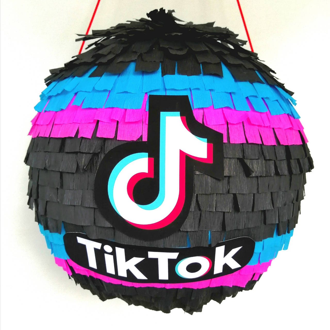 Пиньята TikTok тик ток Tik Tok тикток пиньята пината шар на день рождения шар обхват 88-90 см
Пиньята TikTok тик ток Tik Tok тикток пиньята пината шар на день рождения шар обхват 88-90 см