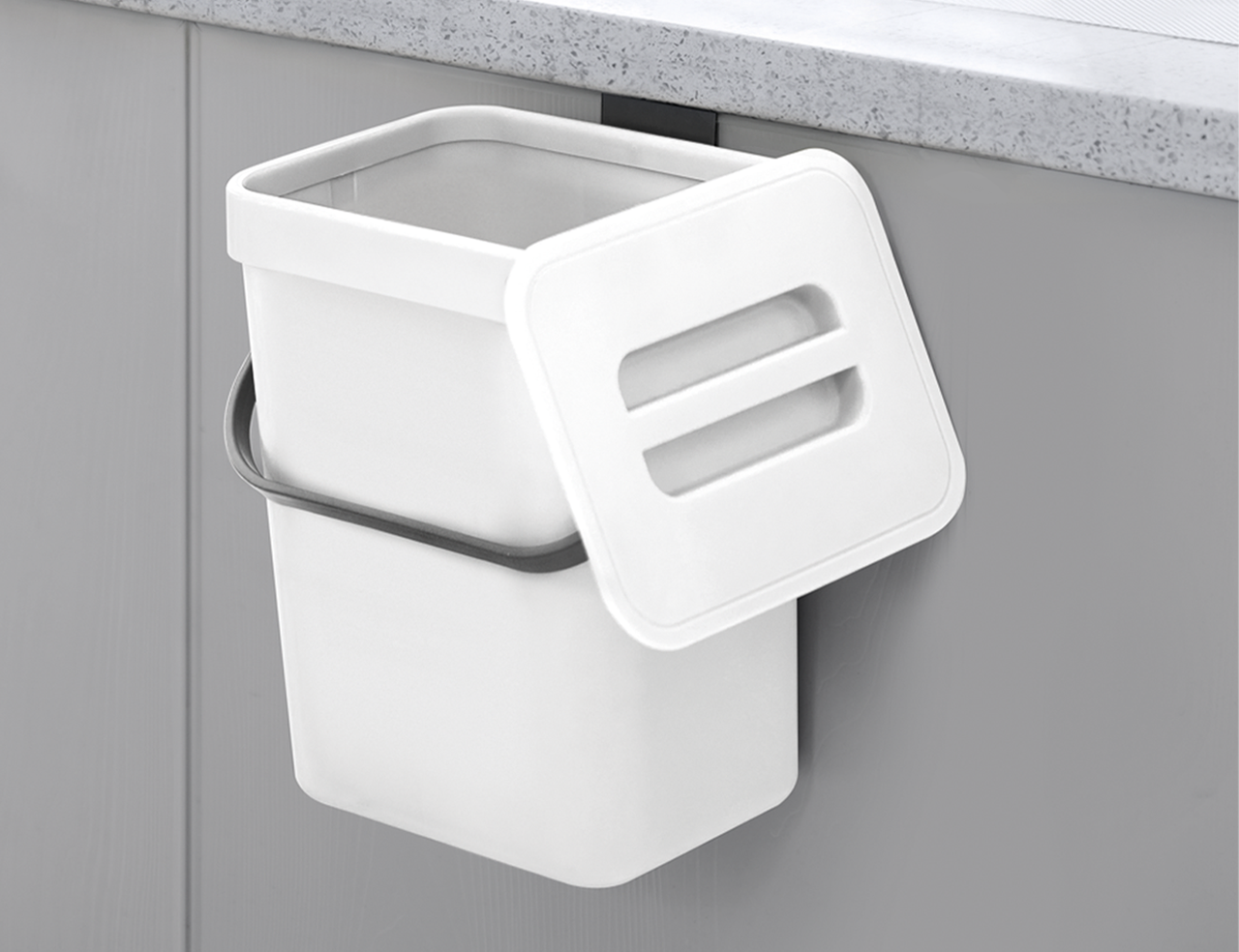 Ведро для мусора 5 л с крышкой прямоугольное пластиковое MVM BIN-11 5L WHITE/ANTHRACITE, белый/антрацит
Ведро для мусора 5 л с крышкой прямоугольное пластиковое MVM BIN-11 5L WHITE/ANTHRACITE, белый/антрацит