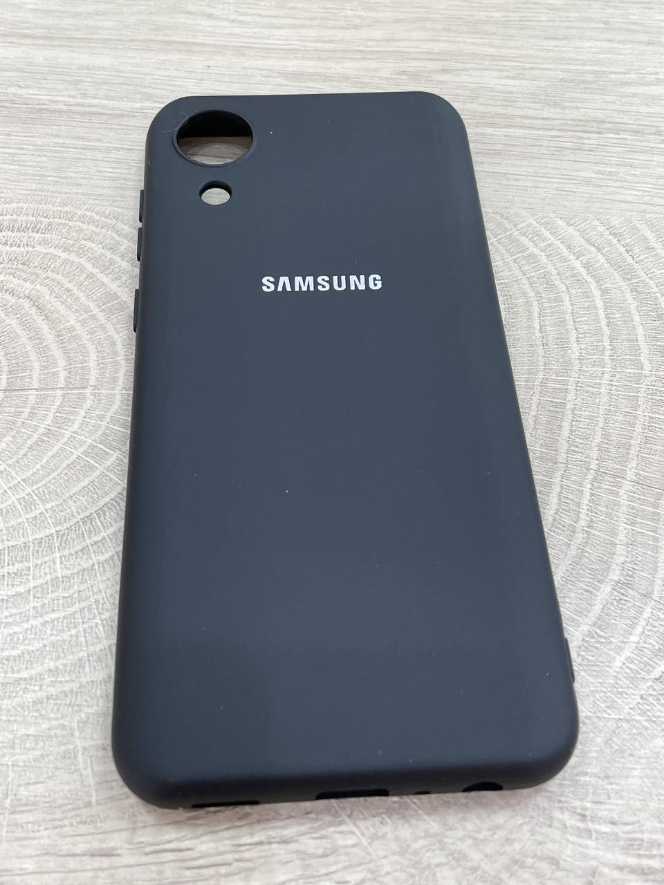 Чехол на Samsung A03 Core / A032 Silicone Case противоударный черный
Чехол на Samsung A03 Core / A032 Silicone Case противоударный черный