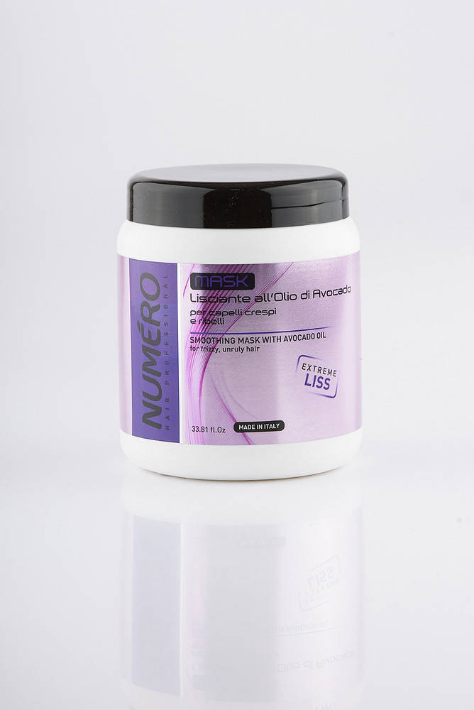 Маска Brelil Professional Numero Smoothing Mask разглаживающая маска для волос с маслом авокадо 1000 мл
Маска Brelil Professional Numero Smoothing Mask разглаживающая маска для волос с маслом авокадо 1000 мл