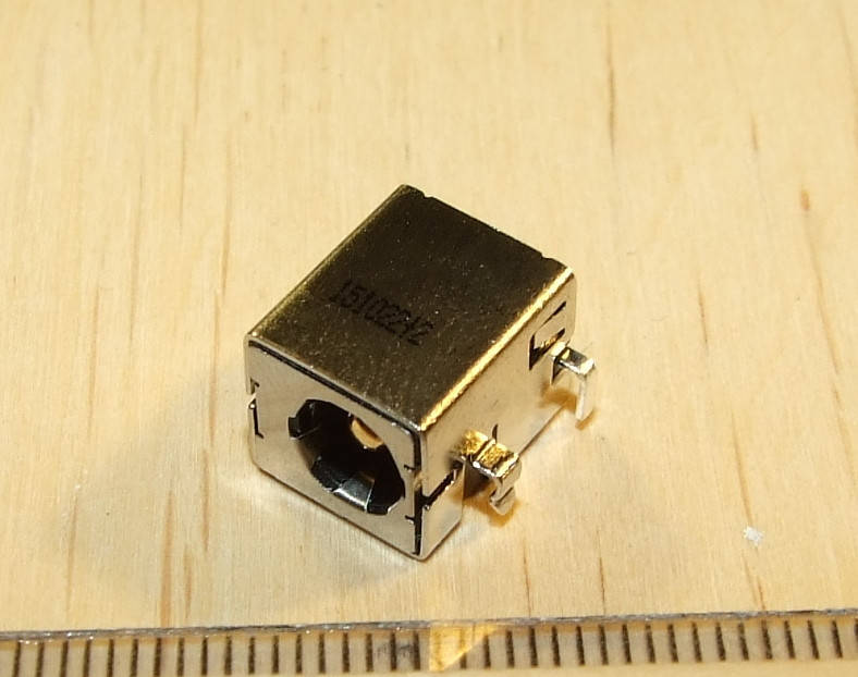 N041_2 Разъем, гнездо ноутбука Asus A52 K52 X52 K53 X53 K42 K43 X43 A72 X72 K72 U56 U30 X54C X54H X54HR
N041_2 Разъем, гнездо ноутбука Asus A52 K52 X52 K53 X53 K42 K43 X43 A72 X72 K72 U56 U30 X54C X54H X54HR