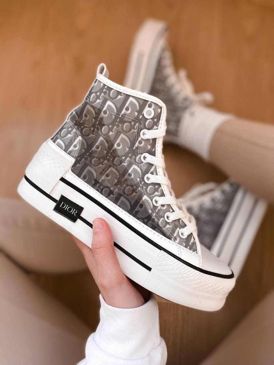 Женские кеды Dior x Converse Chuck Taylor All Star Platform High (высокие кеды конверс х диор) 38, Черно-белый
Женские кеды Dior x Converse Chuck Taylor All Star Platform High (высокие кеды конверс х диор) 38, Черно-белый