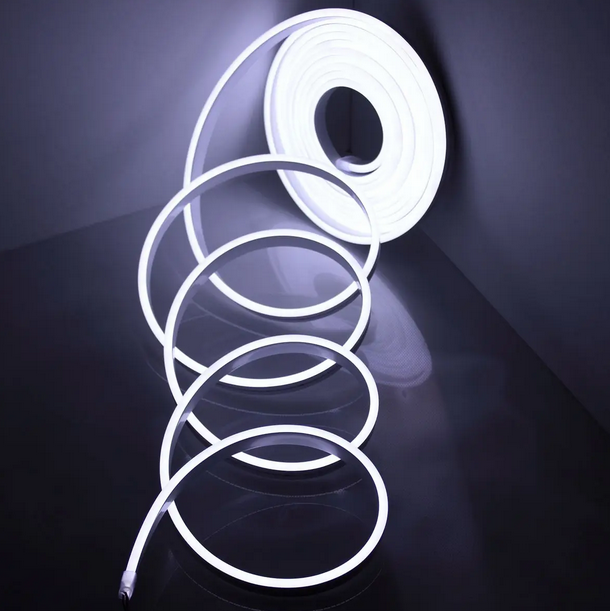 Лента силиконовая LED NEON Белая 5 м 12V-220V | Гибкая светодиодная лента | Подсветка неон
Лента силиконовая LED NEON Белая 5 м 12V-220V | Гибкая светодиодная лента | Подсветка неон