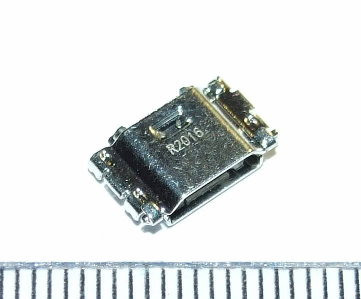 S721 Micro USB 7pin Разъем гнездо коннектор Samsung GALAXY J1 J100 J5 J500 J5008 J500F J7 J700 J700F J7008
S721 Micro USB 7pin Разъем гнездо коннектор Samsung GALAXY J1 J100 J5 J500 J5008 J500F J7 J700 J700F J7008