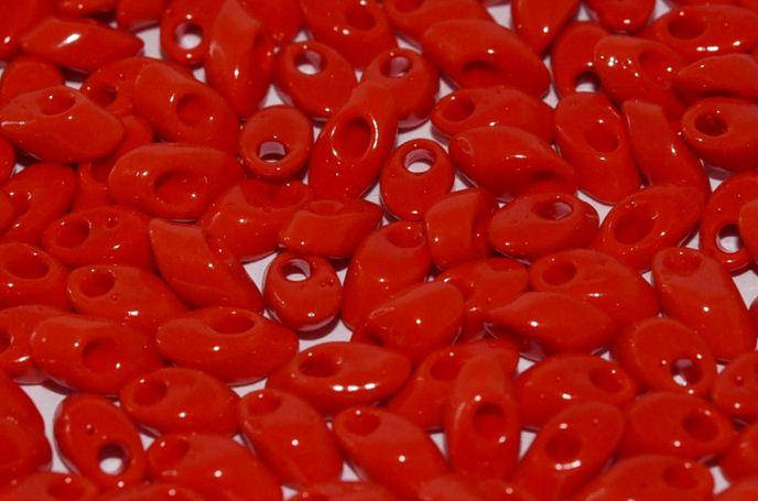 Miyuki Long Magatama (LMA) 4 x 7 mm 407 Opaque Red
Miyuki Long Magatama (LMA) 4 x 7 mm 407 Opaque Red