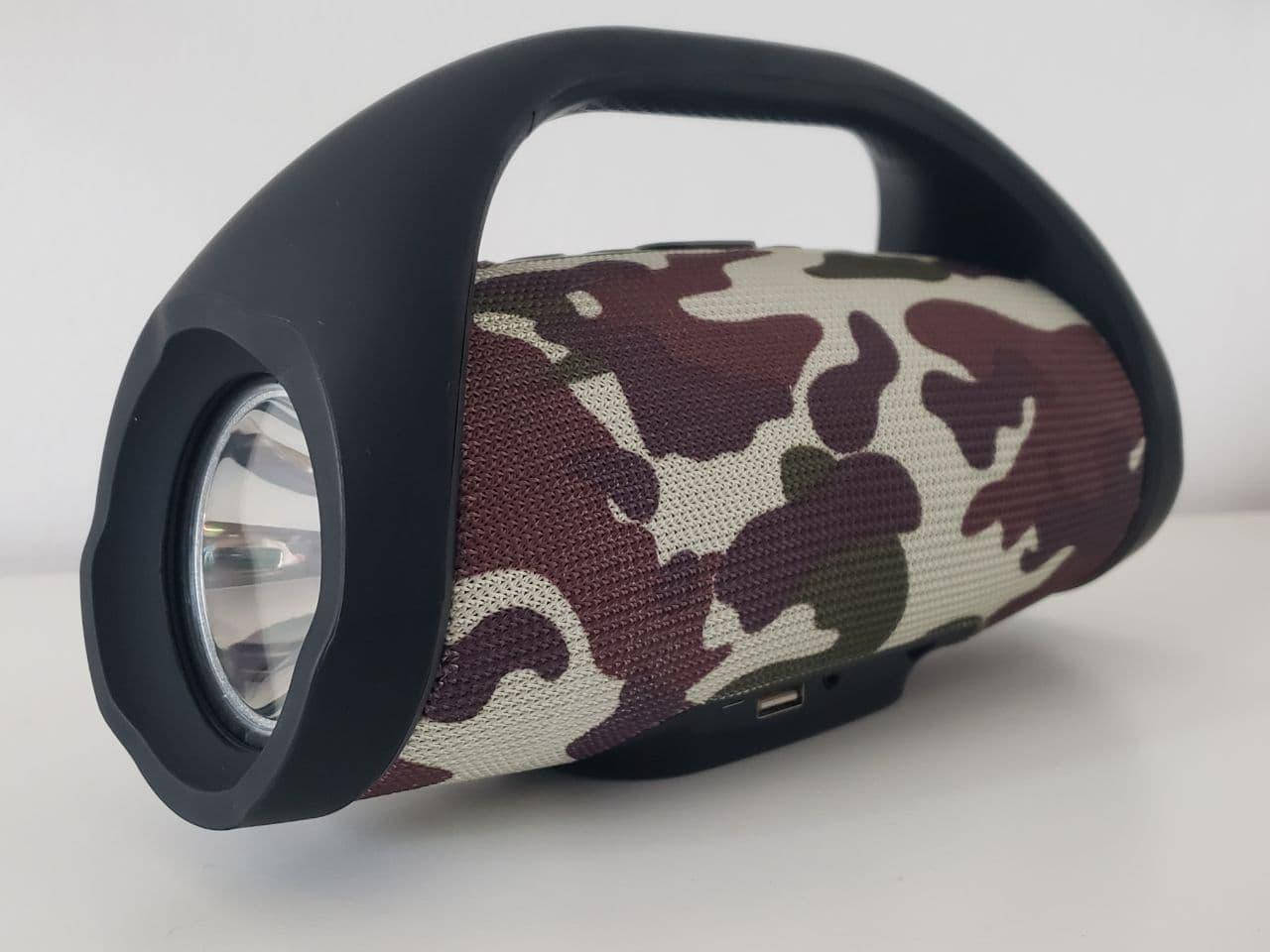 Портативная беспроводная Bluetooth колонка с фонариком с MicroSD картой памяти с FM-Radio JBL JND-891 Хаки
Портативная беспроводная Bluetooth колонка с фонариком с MicroSD картой памяти с FM-Radio JBL JND-891 Хаки