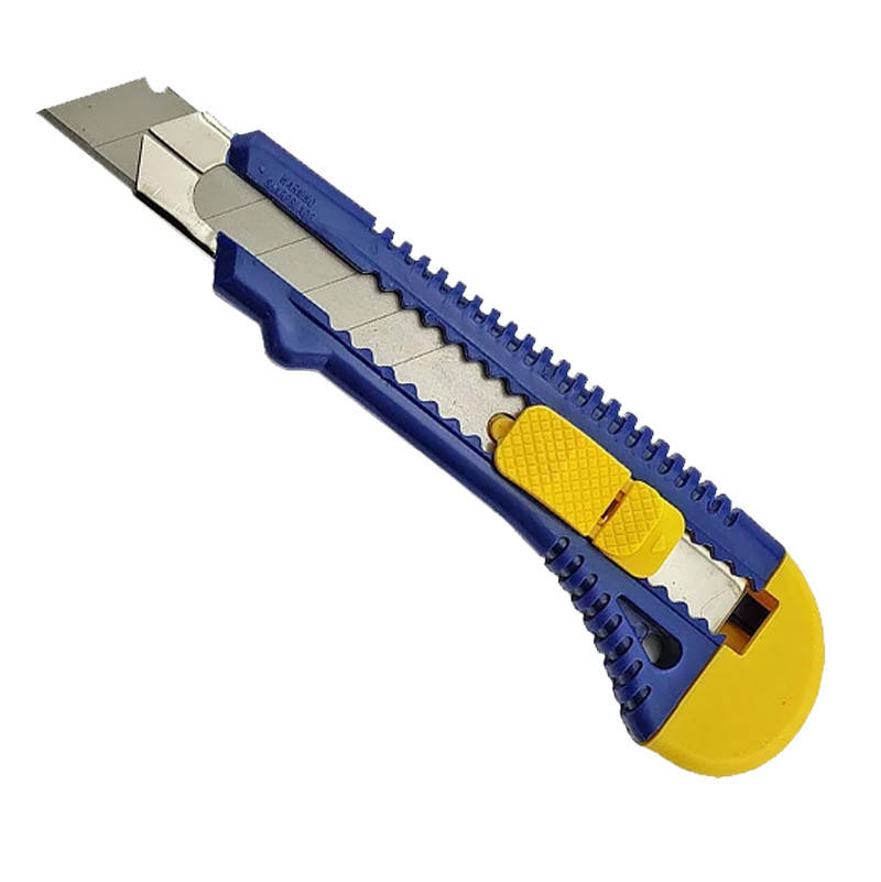 Нож усиленный с выдвижным лезвием 18 мм Eco, Kubis
Нож усиленный с выдвижным лезвием 18 мм Eco, Kubis