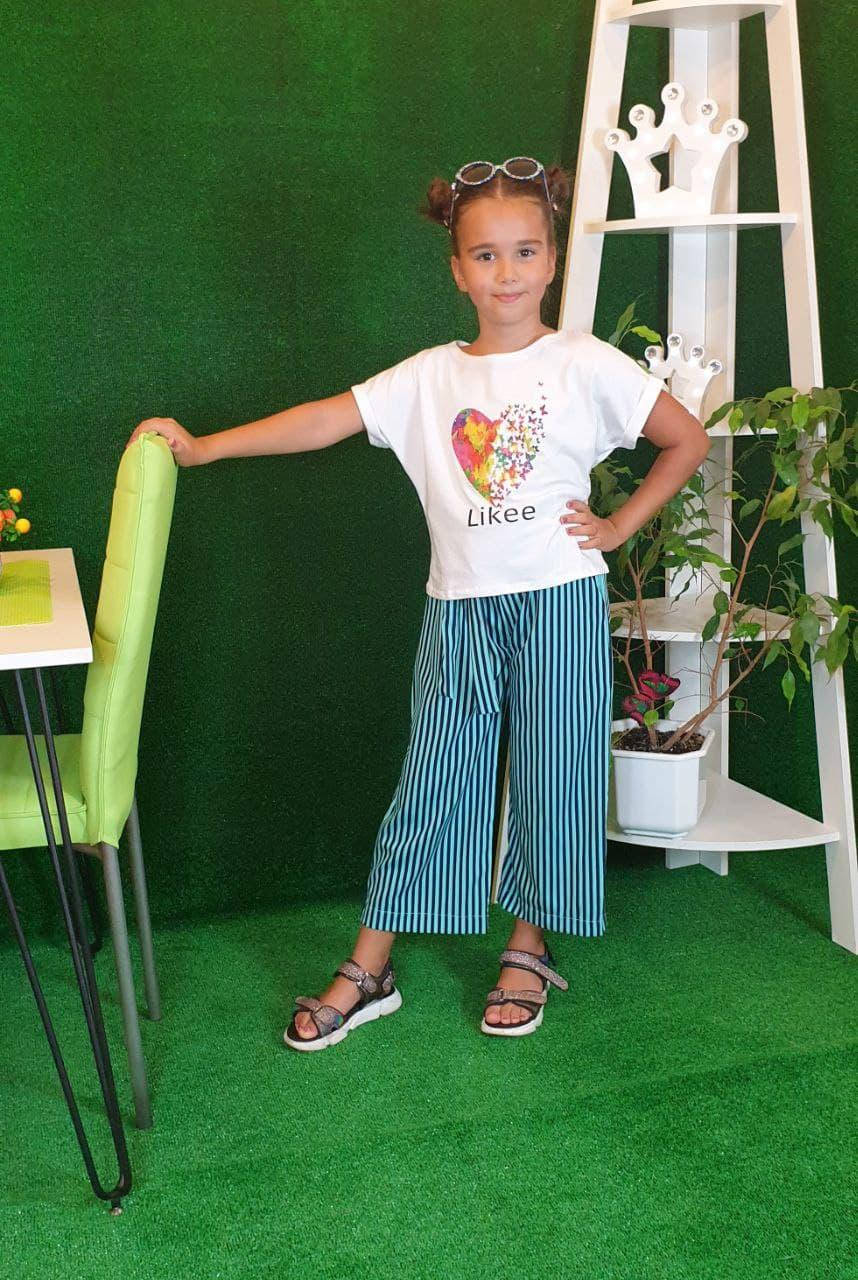 Летний костюм двойка на девочку 122, 134, 140 см, белый и бирюзовая полоска
Летний костюм двойка на девочку 122, 134, 140 см, белый и бирюзовая полоска