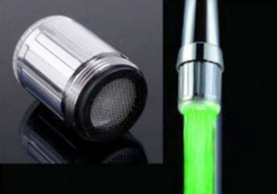 Насадка на кран с LED подсветкой
Насадка на кран с LED подсветкой