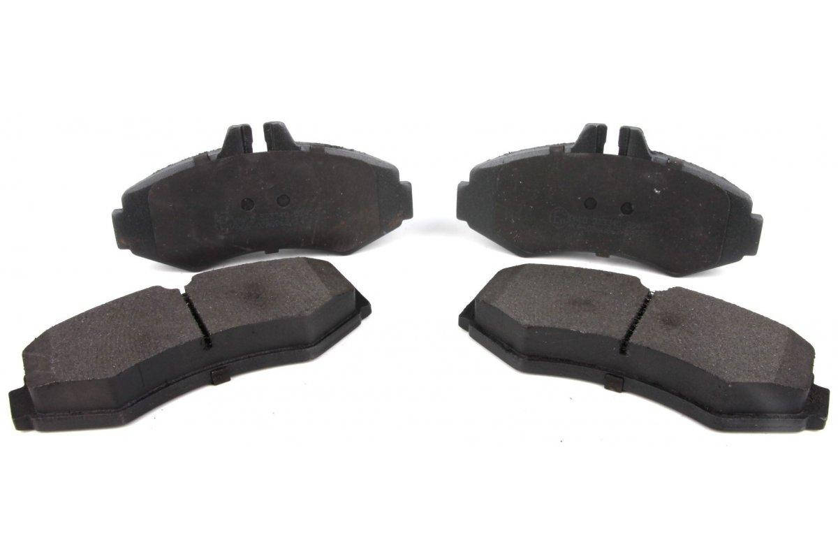 Тормозные колодки передние без датчика (система BOSCH) MB Vito 638 1996-2003 RD.23022STD RIDER (Венгрия)
Тормозные колодки передние без датчика (система BOSCH) MB Vito 638 1996-2003 RD.23022STD RIDER (Венгрия)