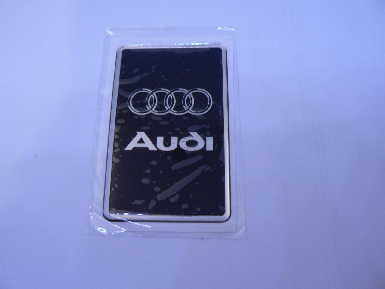 Наклейка s надпись Audi 50х80х1мм черная силиконовая полоска вертикальная на авто эмблема Ауди медальон, Черный
Наклейка s надпись Audi 50х80х1мм черная силиконовая полоска вертикальная на авто эмблема Ауди медальон, Черный