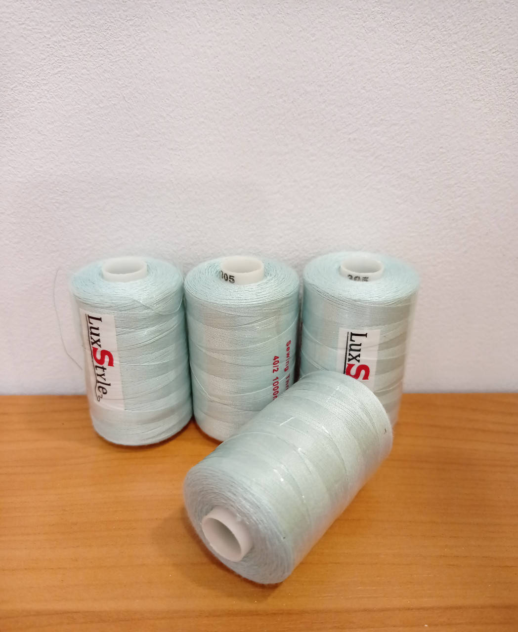 Нитки швейные LuxStyle 40/2-1000м (100% полиэстeр) №_305, Разные цвета
Нитки швейные LuxStyle 40/2-1000м (100% полиэстeр) №_305, Разные цвета