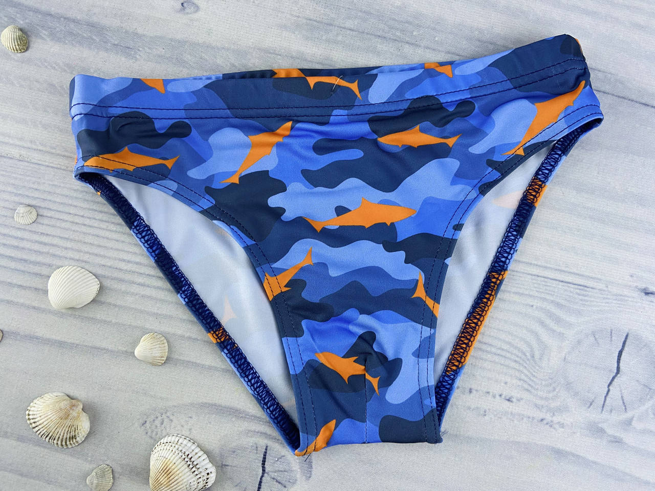 Плавки для мальчиков Fish teeny slip Голубой Рисунок 33665 Keyzi Польша 11 лет, рост 146 см
Плавки для мальчиков Fish teeny slip Голубой Рисунок 33665 Keyzi Польша 11 лет, рост 146 см