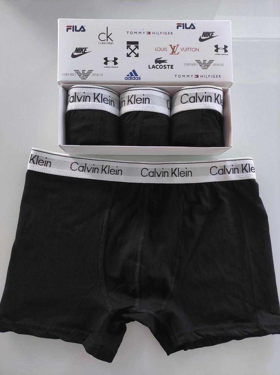 Трусы мужские боксеры Calvin Klein 3 шт в коробке / Боксеры трусы транки нижнее белье чоловічі труси боксери, Черный
Трусы мужские боксеры Calvin Klein 3 шт в коробке / Боксеры трусы транки нижнее белье чоловічі труси боксери, Черный