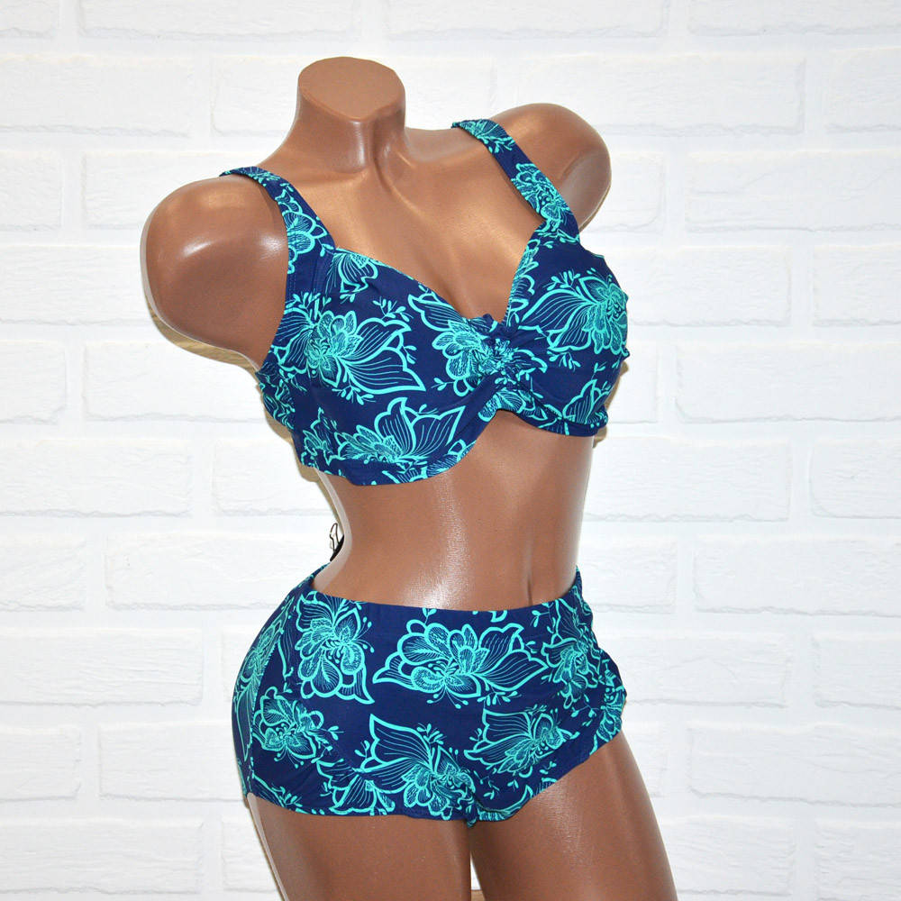 Большой 60 размер раздельный женский купальник бирюзовый
Большой 60 размер раздельный женский купальник бирюзовый