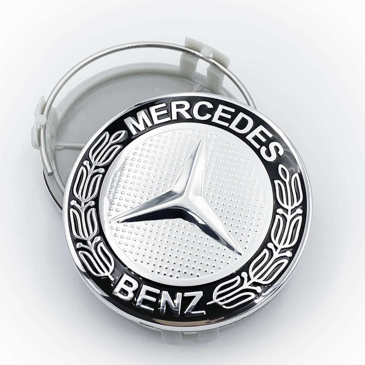 Колпачки (заглушки) в литые диски Mercedes Benz (Мерседес) 75 мм Классик серебристо-чёрные
Колпачки (заглушки) в литые диски Mercedes Benz (Мерседес) 75 мм Классик серебристо-чёрные
