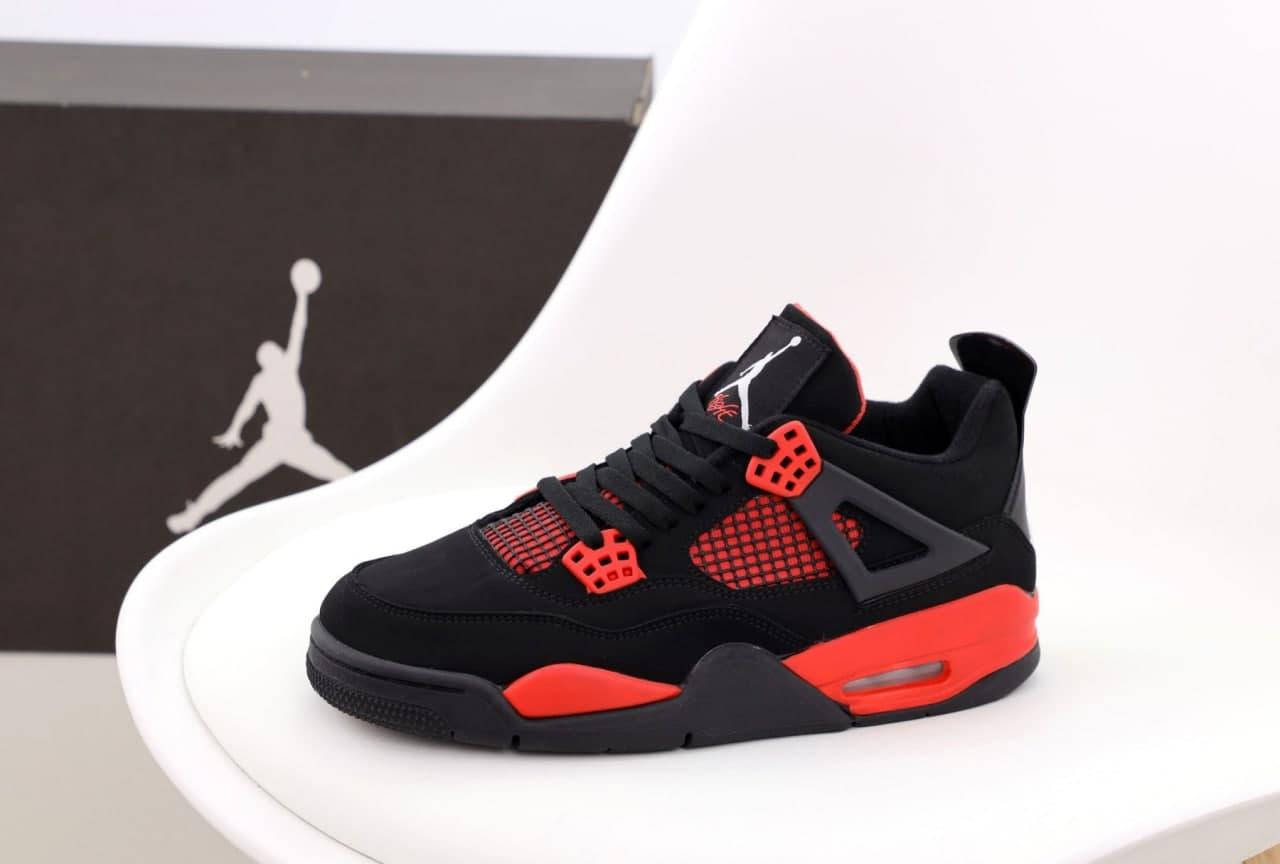 Высокие баскетбольные кроссовки Nike Air Jordan 4 Retro Black Red (Найк Аир Джордан Ретро черно-красные), Черный
Высокие баскетбольные кроссовки Nike Air Jordan 4 Retro Black Red (Найк Аир Джордан Ретро черно-красные), Черный