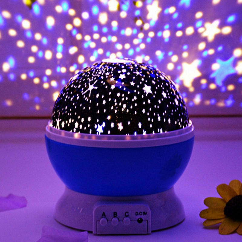 Вращающийся ночник Проэктор звездное небо 3D Star Master Dream для ребенка любимой в спальню Оригинальные фото, Синий
Вращающийся ночник Проэктор звездное небо 3D Star Master Dream для ребенка любимой в спальню Оригинальные фото, Синий