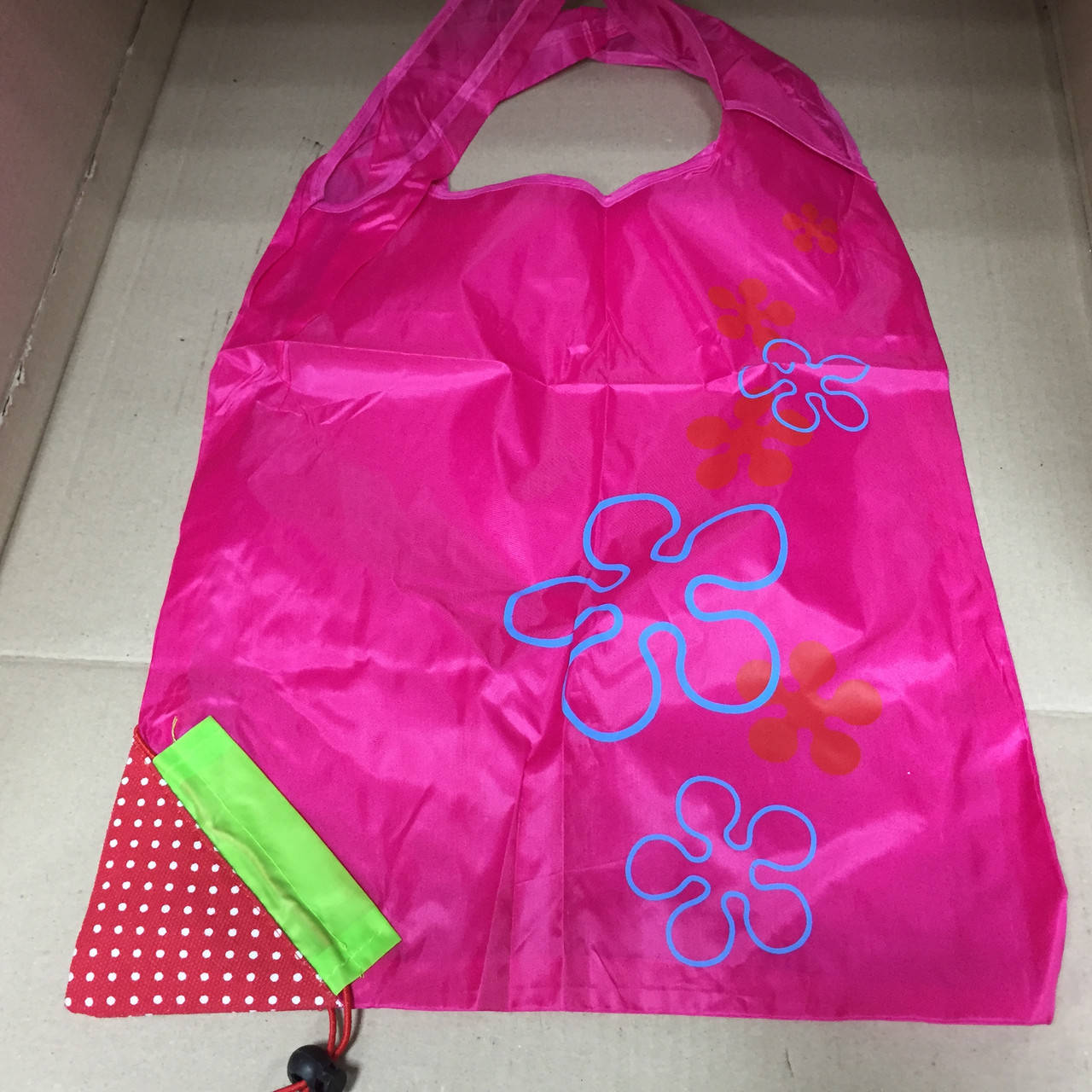 Сумка эко для покупок хозяйственная складная Клубника, Разные цвета
Сумка эко для покупок хозяйственная складная Клубника, Разные цвета