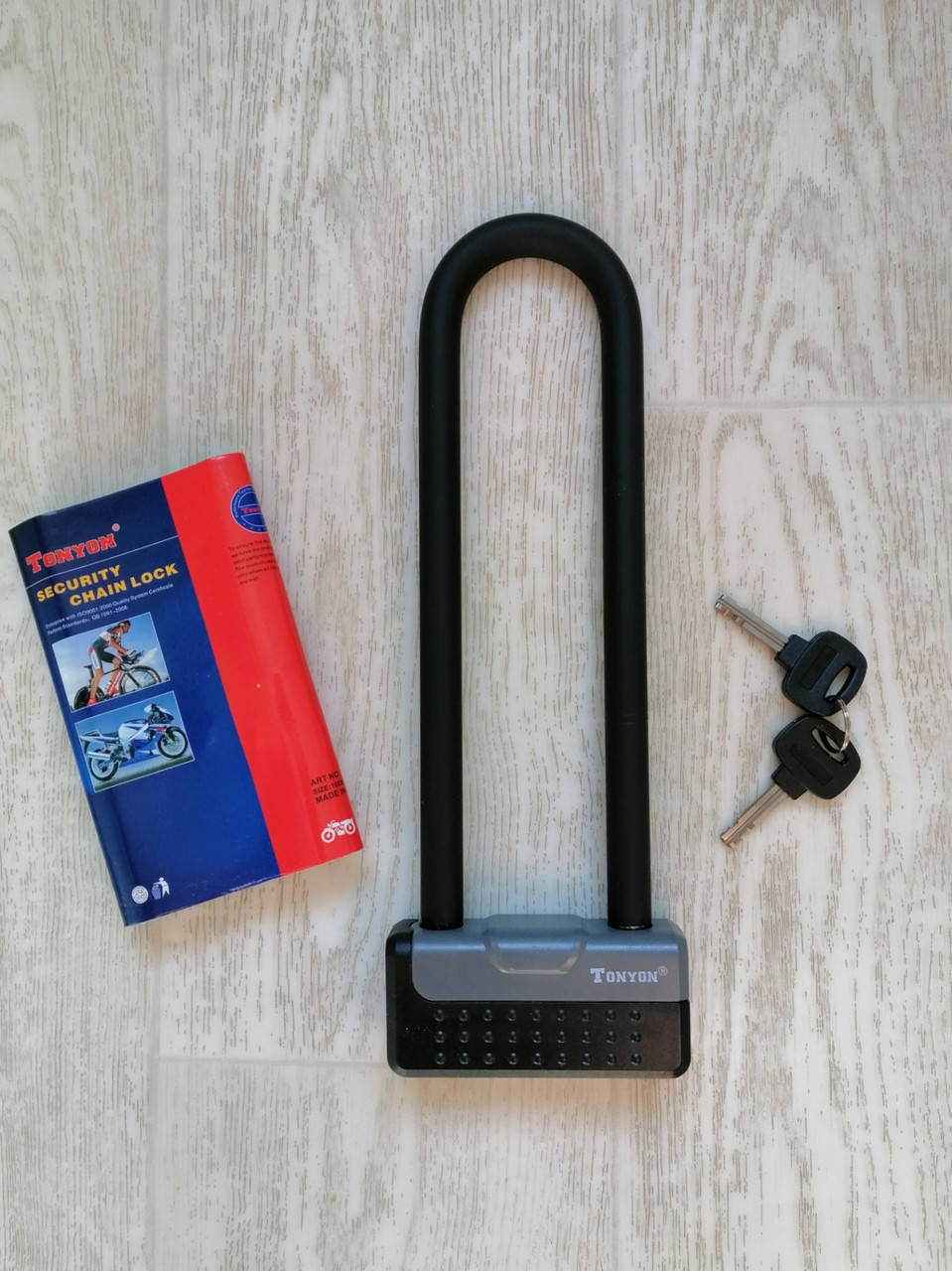 ВелоЗамок U-образный Tonyon TY339D, Юлок, u-lock,противоугонный замок Скоба,ю-лок замок, каленая сталь,2 ключа
ВелоЗамок U-образный Tonyon TY339D, Юлок, u-lock,противоугонный замок Скоба,ю-лок замок, каленая сталь,2 ключа