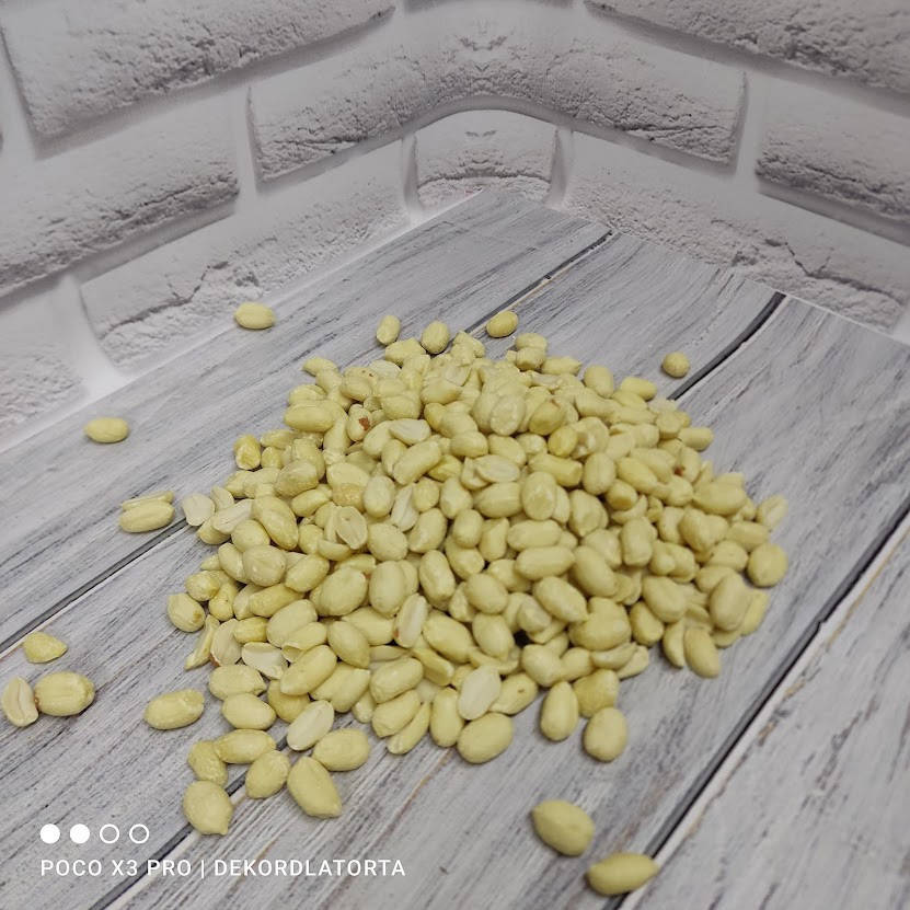 Арахис бланшированный 100 гр
Арахис бланшированный 100 гр