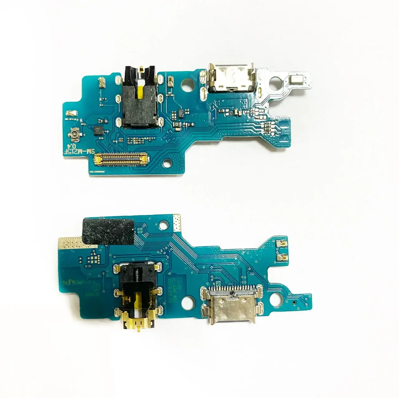 Плата зарядки Samsung M215 Galaxy M21 
Плата зарядки Samsung M215 Galaxy M21