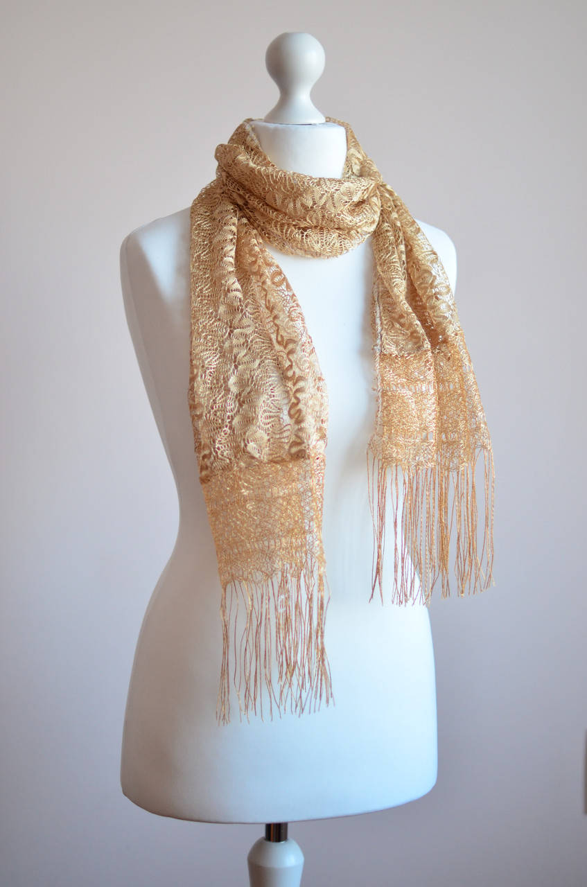 Шарф ажурный с бахрамой (золото), Разные цвета
Шарф ажурный с бахрамой (золото), Разные цвета