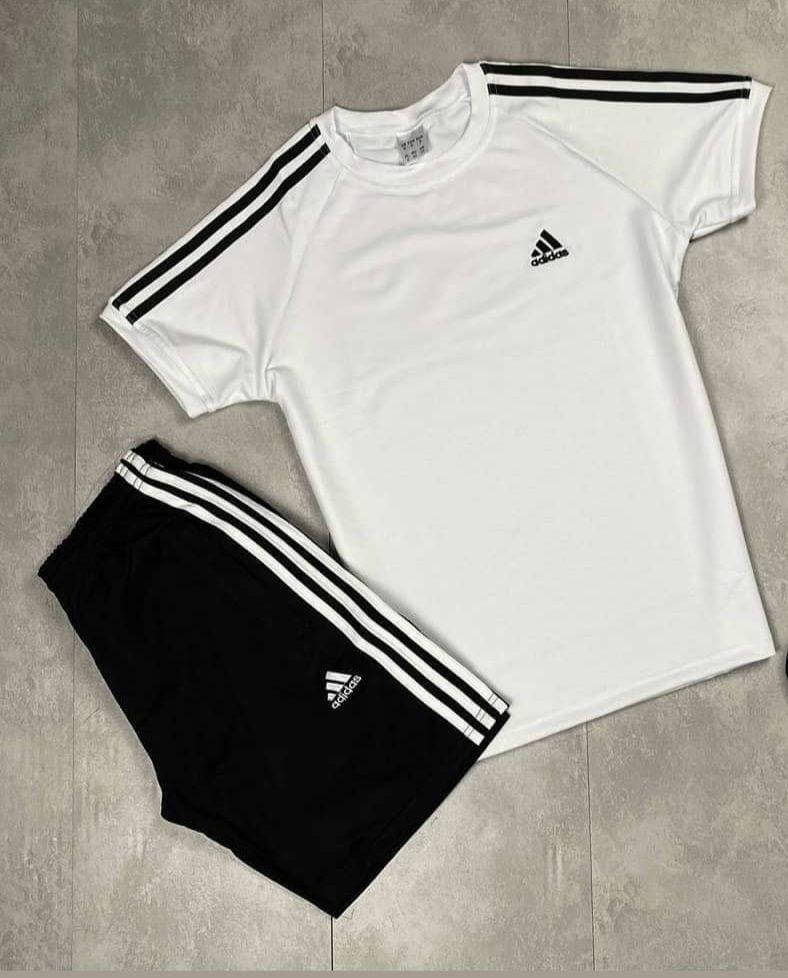 Adidas Мужской летний спортивный комплект белый Костюм спортивный мужской лето весна осень Футболка + шорты
Adidas Мужской летний спортивный комплект белый Костюм спортивный мужской лето весна осень Футболка + шорты