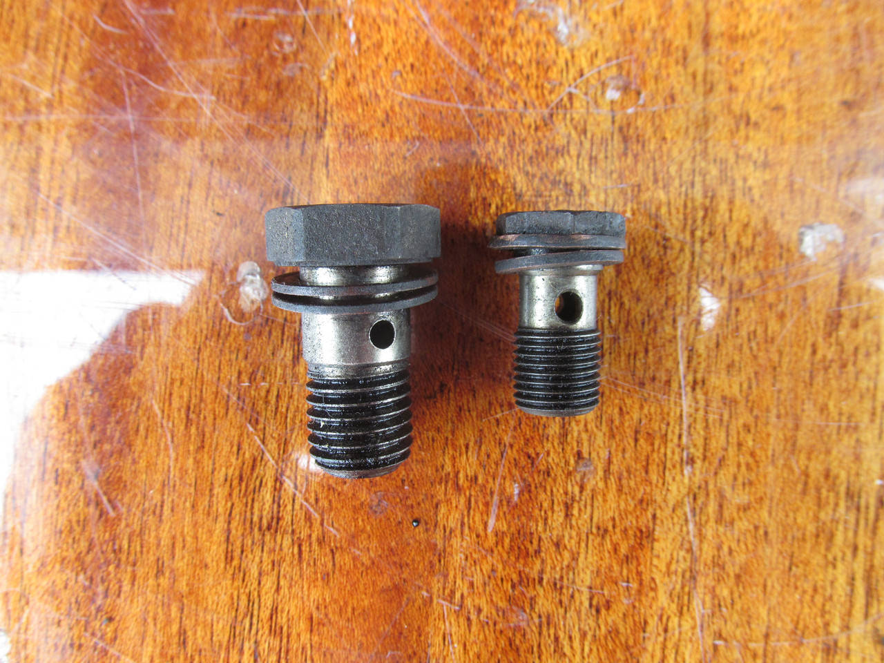 Болт трубки турбины opel astra 1.9 vectra zafira alfa romeo SAAB fiat grande punto (подачи масла) 
Болт трубки турбины opel astra 1.9 vectra zafira alfa romeo SAAB fiat grande punto (подачи масла)