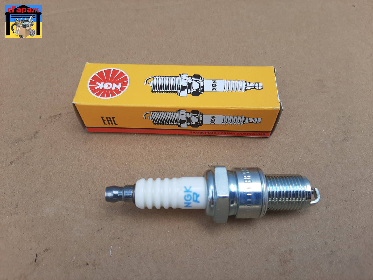 Свеча зажигания инжектор ВАЗ 2108-21099, 2110-2112, 2113-2115 (NGK) (ключ на 21) BPR6ES ОРИГИНАЛ
Свеча зажигания инжектор ВАЗ 2108-21099, 2110-2112, 2113-2115 (NGK) (ключ на 21) BPR6ES ОРИГИНАЛ