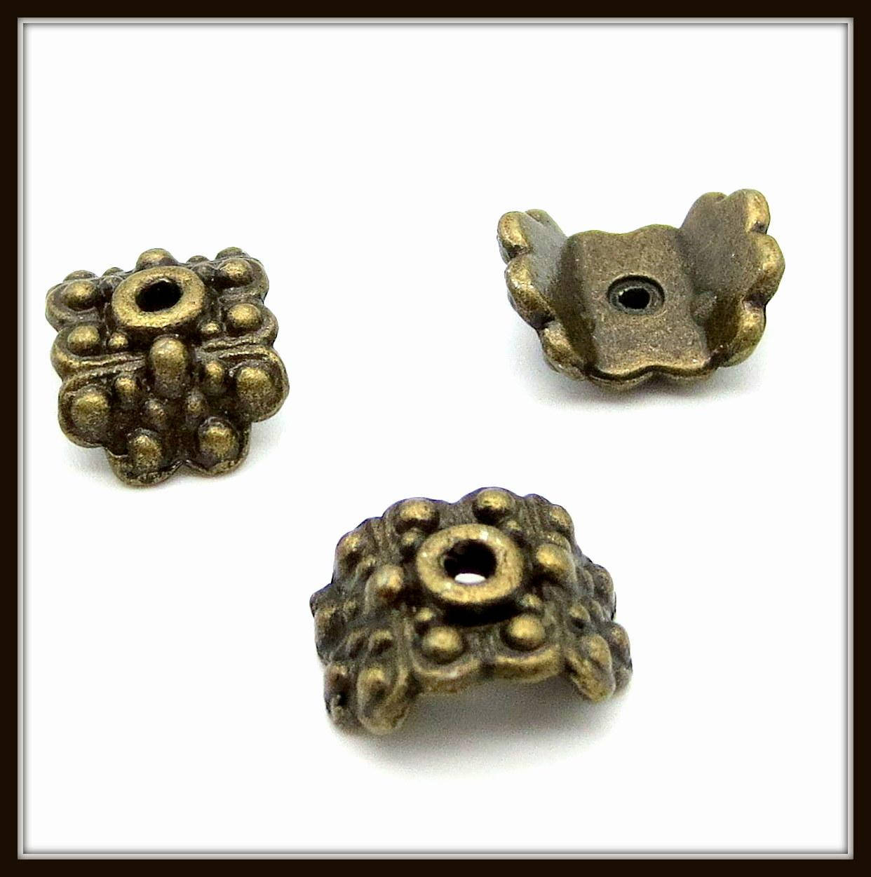 Обниматели для бусин бали "бронза" (1х0,8 см, h 0,5) 17 шт в уп. 
Обниматели для бусин бали "бронза" (1х0,8 см, h 0,5) 17 шт в уп.