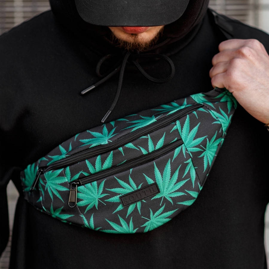 Поясная сумка South South Leaf черная с принтом, сумка-бананка через плечо, бананка текстильная. код SO-9645, Черный
Поясная сумка South South Leaf черная с принтом, сумка-бананка через плечо, бананка текстильная. код SO-9645, Черный