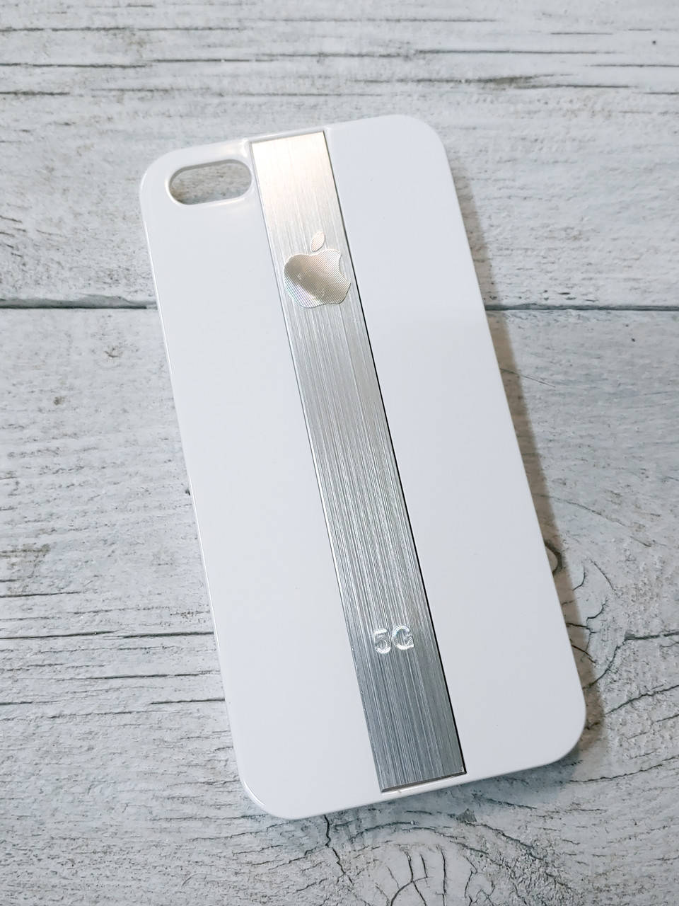 Противоударный Чехол для Iphone 5 5S SE Juicy Metal Белый
Противоударный Чехол для Iphone 5 5S SE Juicy Metal Белый