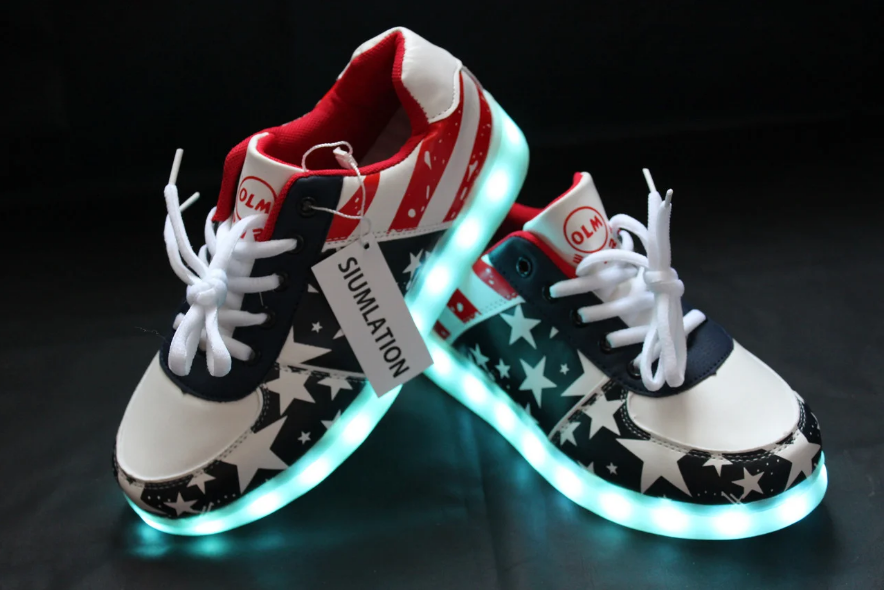 Кроссовки светящиеся American Flag 
Кроссовки светящиеся American Flag