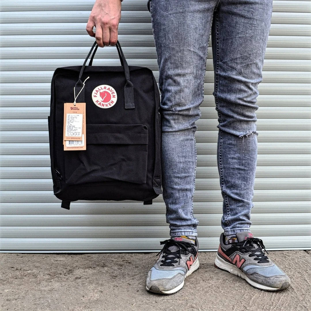 Городской рюкзак женский прогулочный молодежный Fjallraven Kanken Classic универсальный 16 л BLM
Городской рюкзак женский прогулочный молодежный Fjallraven Kanken Classic универсальный 16 л BLM