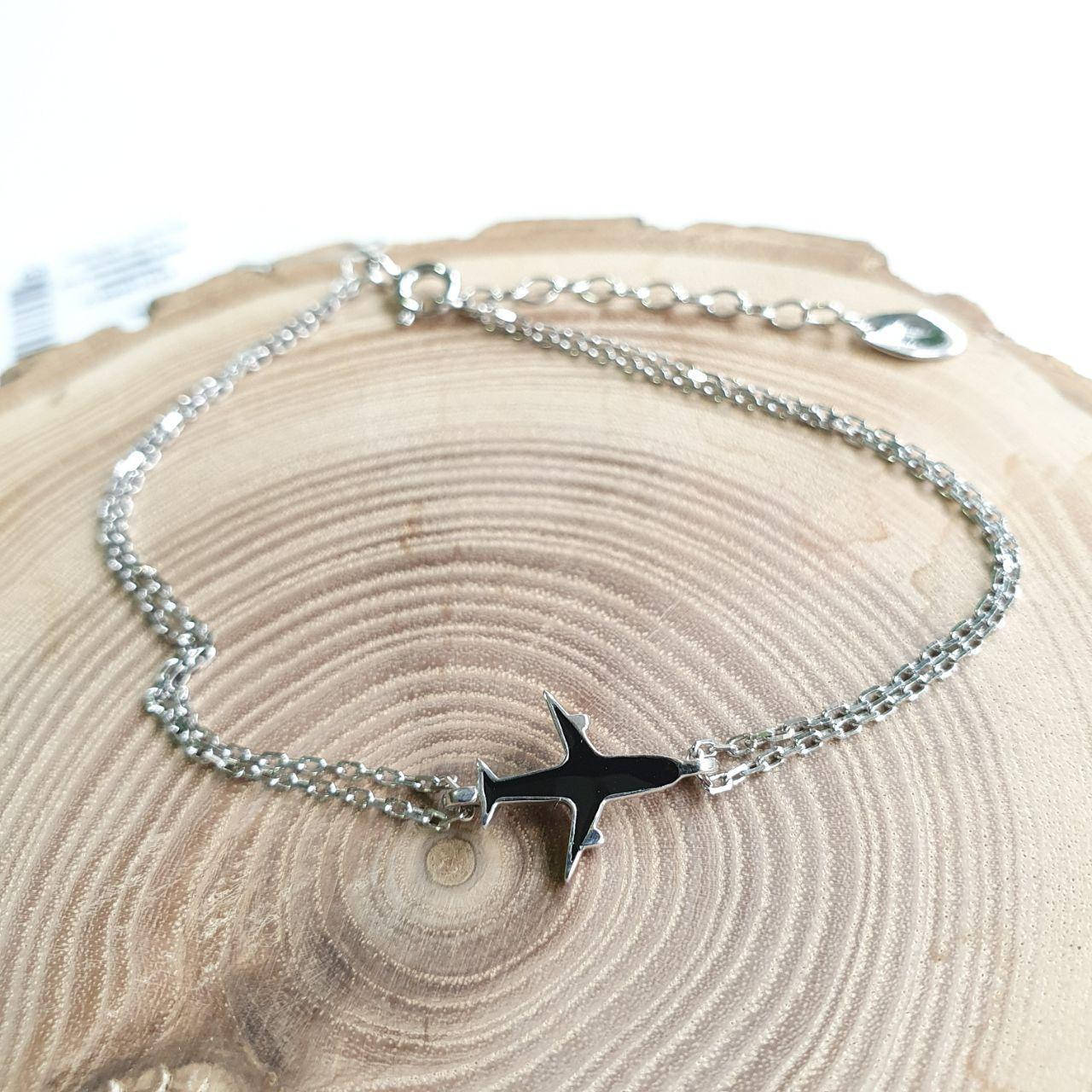 Браслет серебряный Самолетик с черной эмалью на тонкой цепочке 
Браслет серебряный Самолетик с черной эмалью на тонкой цепочке