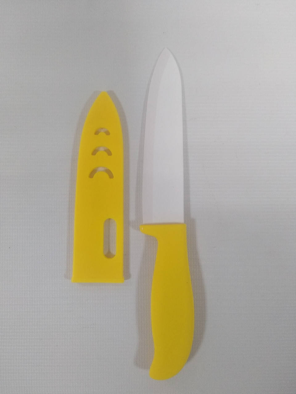 Керамический нож Frico FRU-904
Керамический нож Frico FRU-904