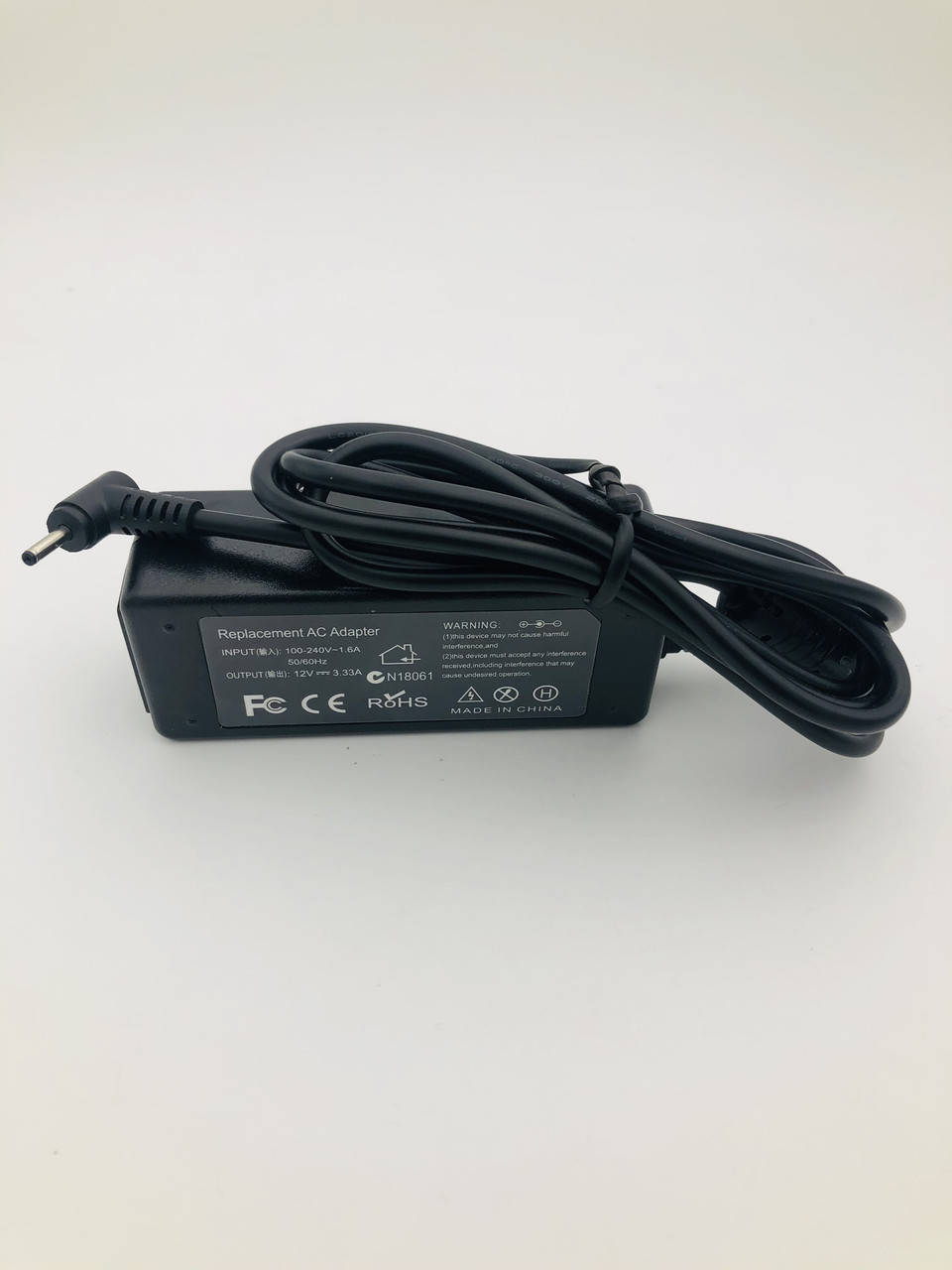 Блок питания для ноутбука Samsung, разъем 2.5*0.8 мм, 12V, 3.33A, 40W, черный, без кабеля
Блок питания для ноутбука Samsung, разъем 2.5*0.8 мм, 12V, 3.33A, 40W, черный, без кабеля