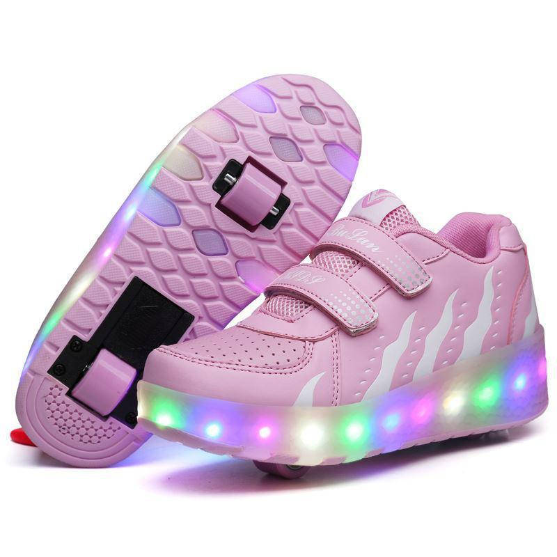 Роликовые светящиеся кроссовки в стиле heelys, 2 ролика, детские и подростковые. Черные с белым (334-1w)
Роликовые светящиеся кроссовки в стиле heelys, 2 ролика, детские и подростковые. Черные с белым (334-1w)