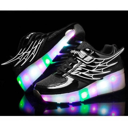 Роликовые кроссовки Angel с LED подсветкой, в стиле heelys, черные, размеры 30-39 (ANGEL-001765b)
Роликовые кроссовки Angel с LED подсветкой, в стиле heelys, черные, размеры 30-39 (ANGEL-001765b)