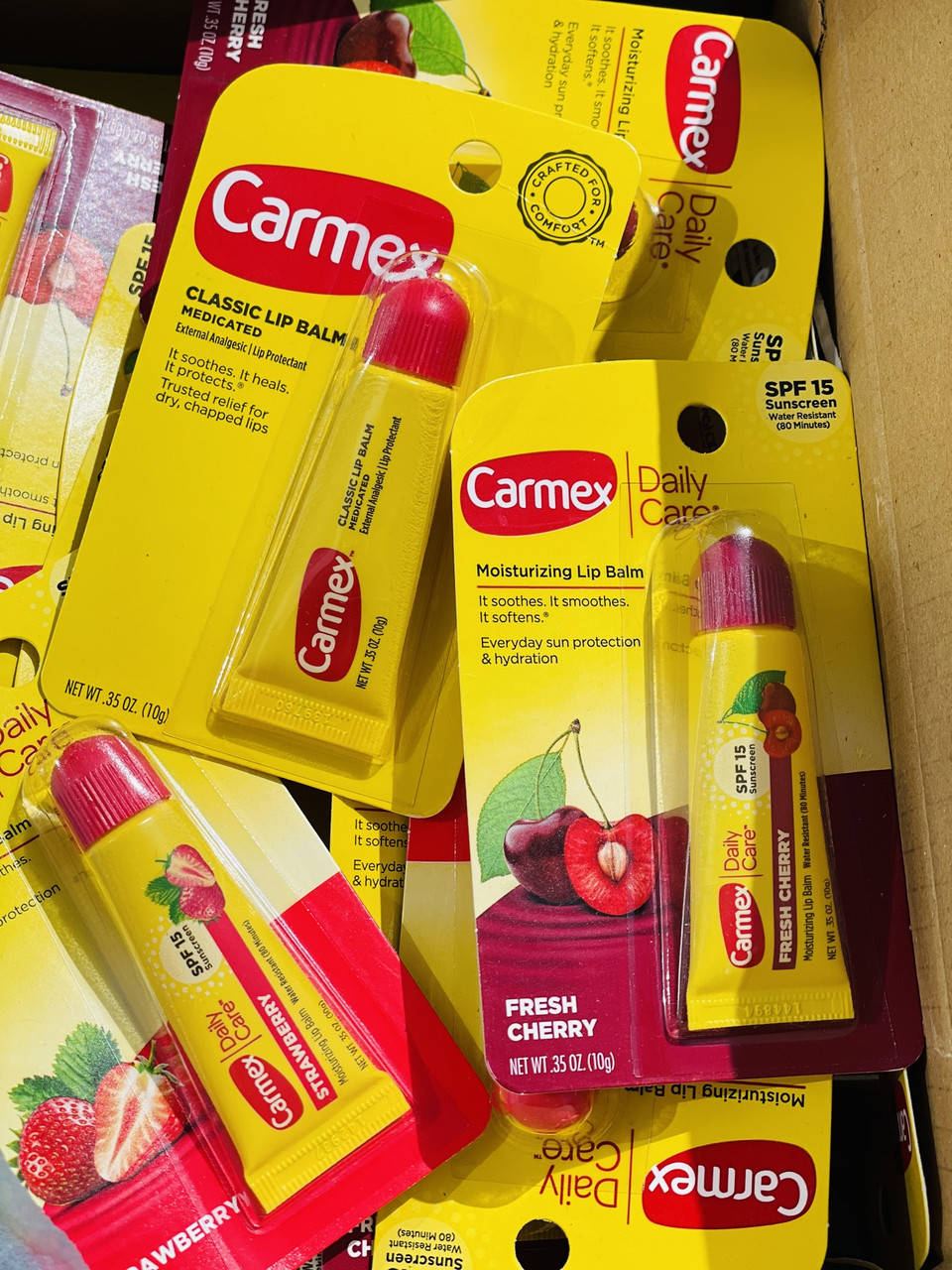 Бальзам для губ Carmex, 10мл вишневый
Бальзам для губ Carmex, 10мл вишневый