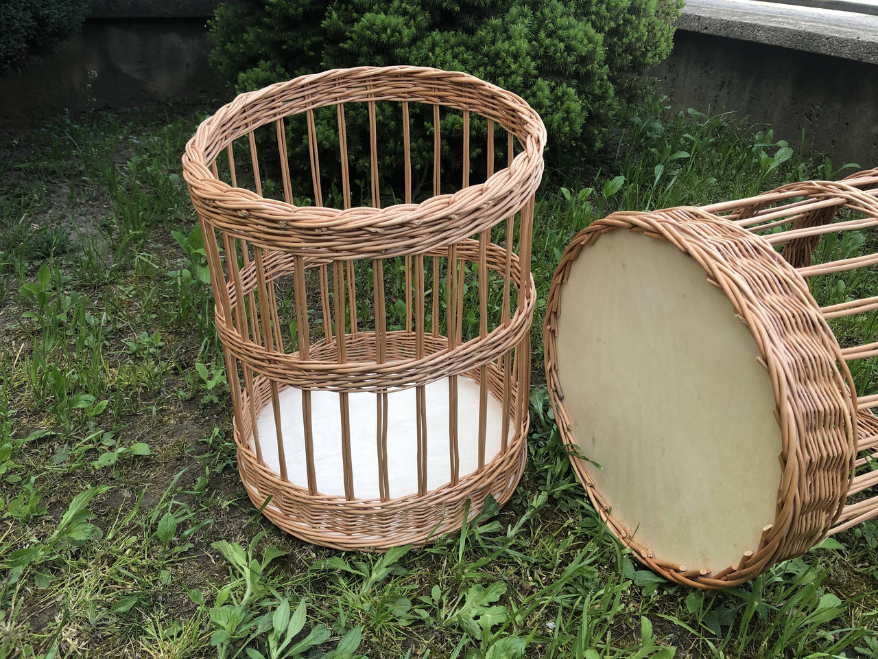 Корзина для багетів, кругла переносна.
Корзина для багетів, кругла переносна.