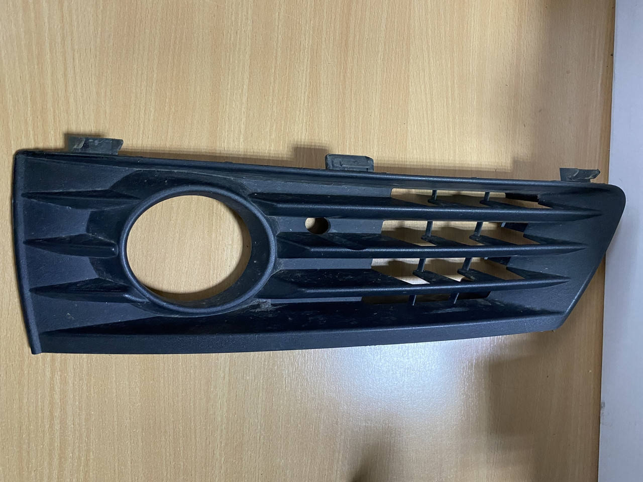 Решетка бампера левая Opel Zafira B 13124989, Черный
Решетка бампера левая Opel Zafira B 13124989, Черный