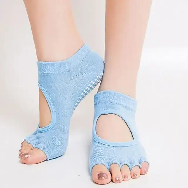 Носки женские Yoga Socks без пальцев для занятий йогой, фитнесом, пилатесом противоскользящие (Арт. 7112-0001), Голубой
Носки женские Yoga Socks без пальцев для занятий йогой, фитнесом, пилатесом противоскользящие (Арт. 7112-0001), Голубой