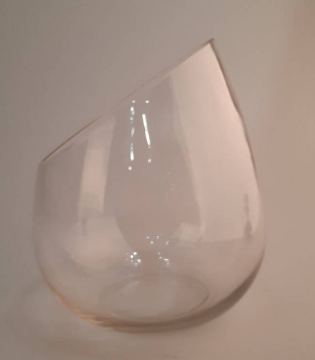 Ваза "Пуля скошенная" 130*160 мм Helios (6517)
Ваза "Пуля скошенная" 130*160 мм Helios (6517)